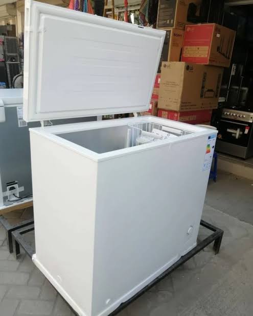 Hisense Freezer H175CF 150 Litres White